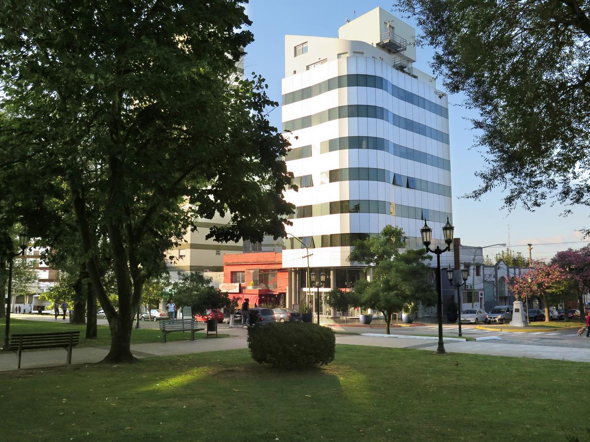 Plaza Suites Campana Kültér fotó